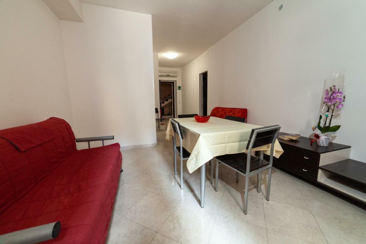 Casa Vacanze Tridente Villa Trapani Buitenkant foto